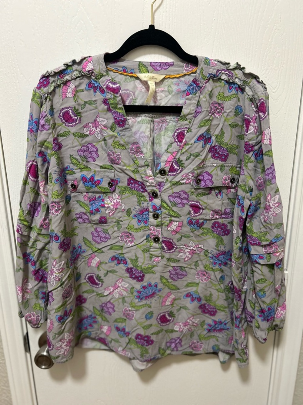 Matilda Jane Thinking Out Loud Womens Blouse Sz Large Gray Purple Floral Ruffle